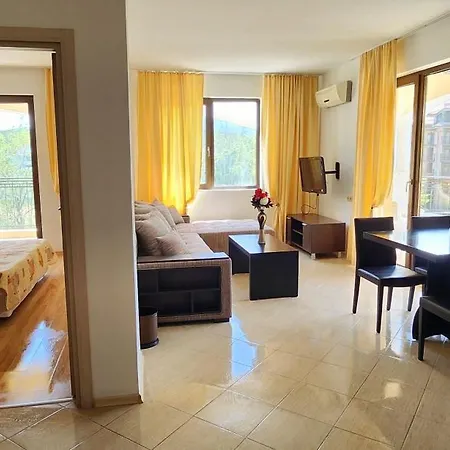 стела в к-с реджина маре Lägenhet Tsarevo