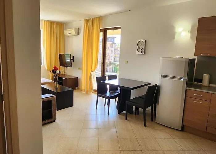 стела в к-с реджина маре Apartament