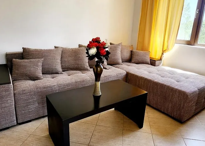 Apartament стела в к-с реджина маре Carewo