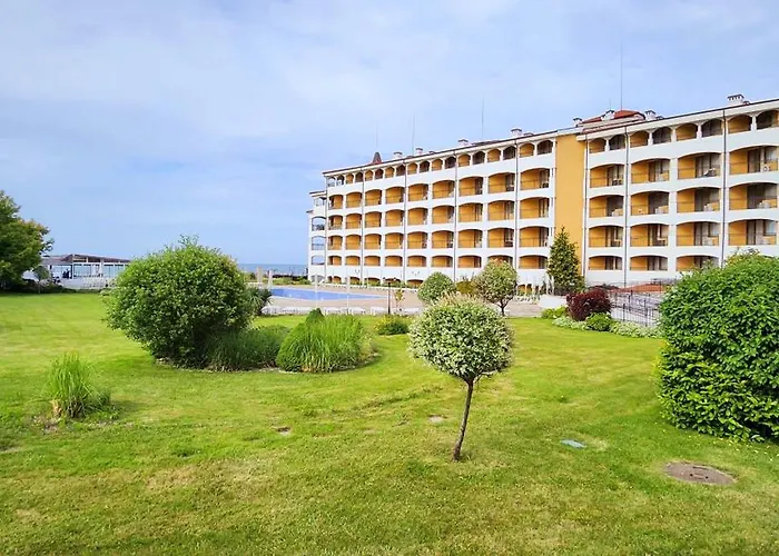 Apartament стела в к-с реджина маре