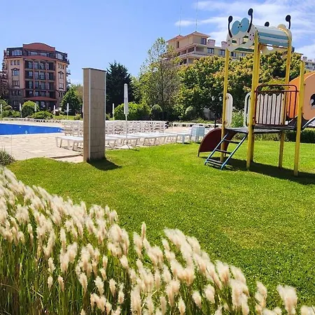 стела в к-с реджина маре *