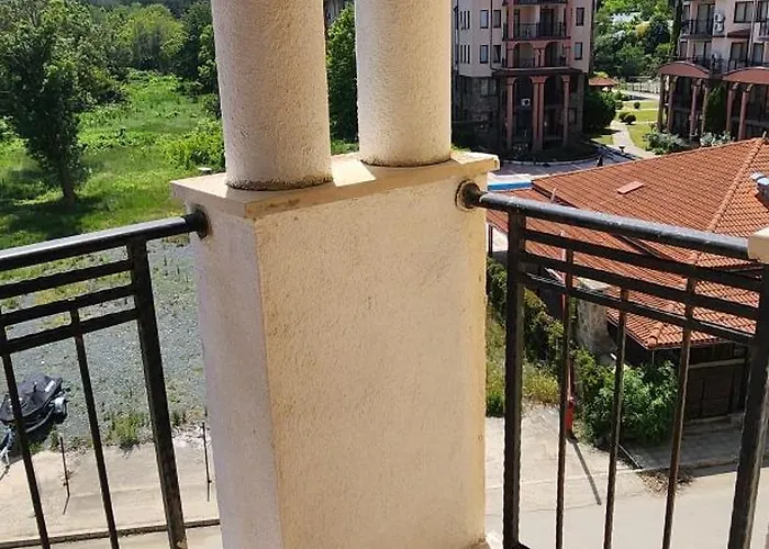 стела в к-с реджина маре * Царево