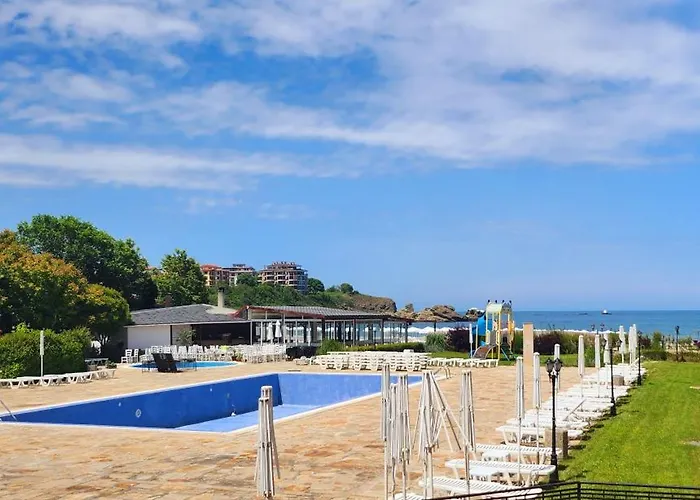 стела в к-с реджина маре Апартамент